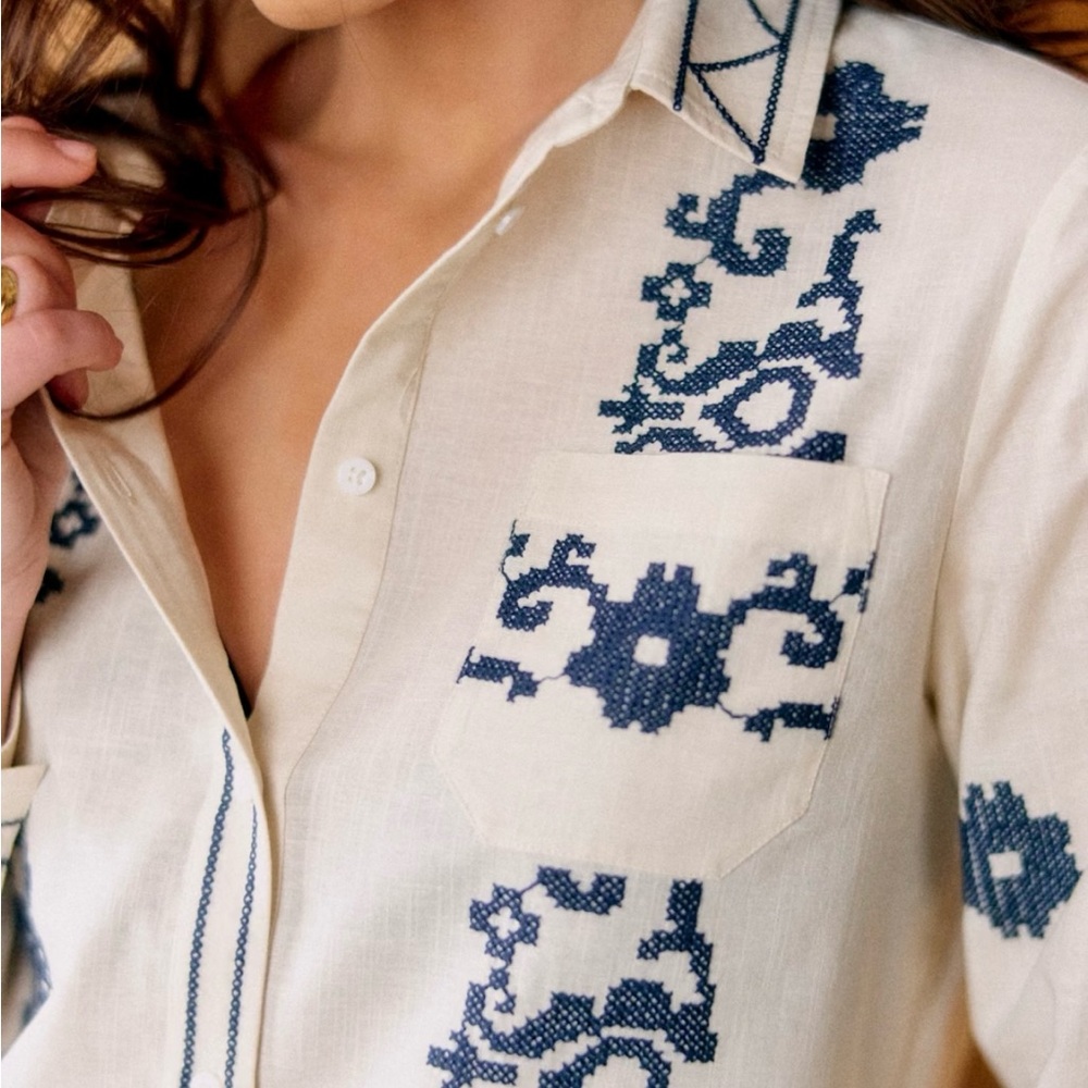 Sezane Tomboy Shirt - Sézane X Lucia Vergara Ecru With Violeta Embroidery
